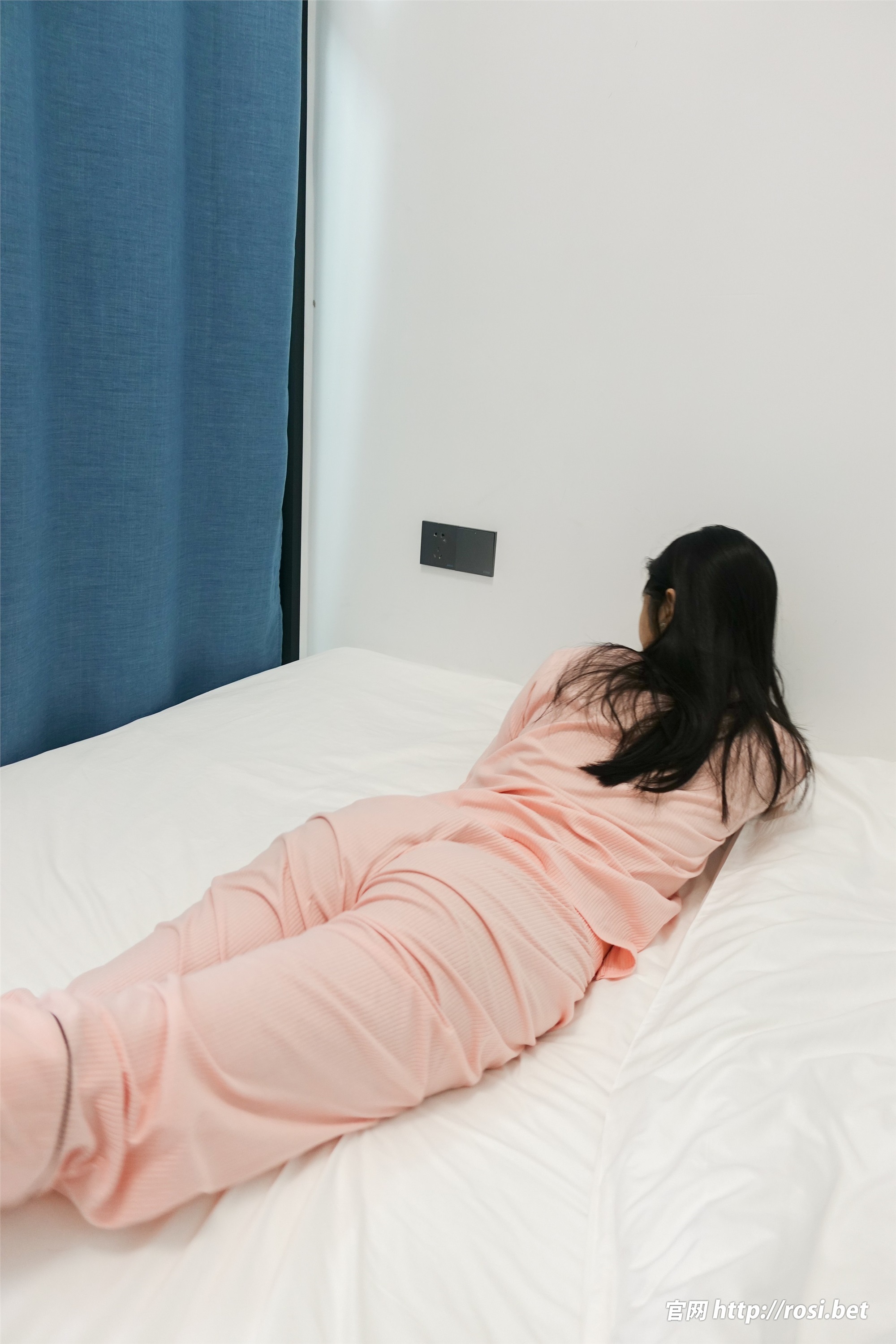 ROSI写真 2024.02.25 NO.4465